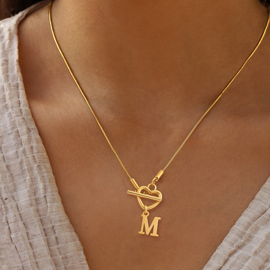 Initial Letter Necklace 18K Gold - Collana con Ciondolo a Cuore con