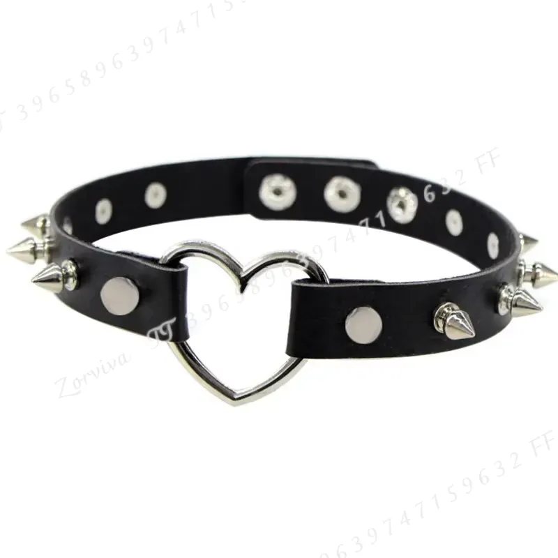 Collana Choker Gotica Punk Roc - Goth Punk Spike Choker recensione e prezzo