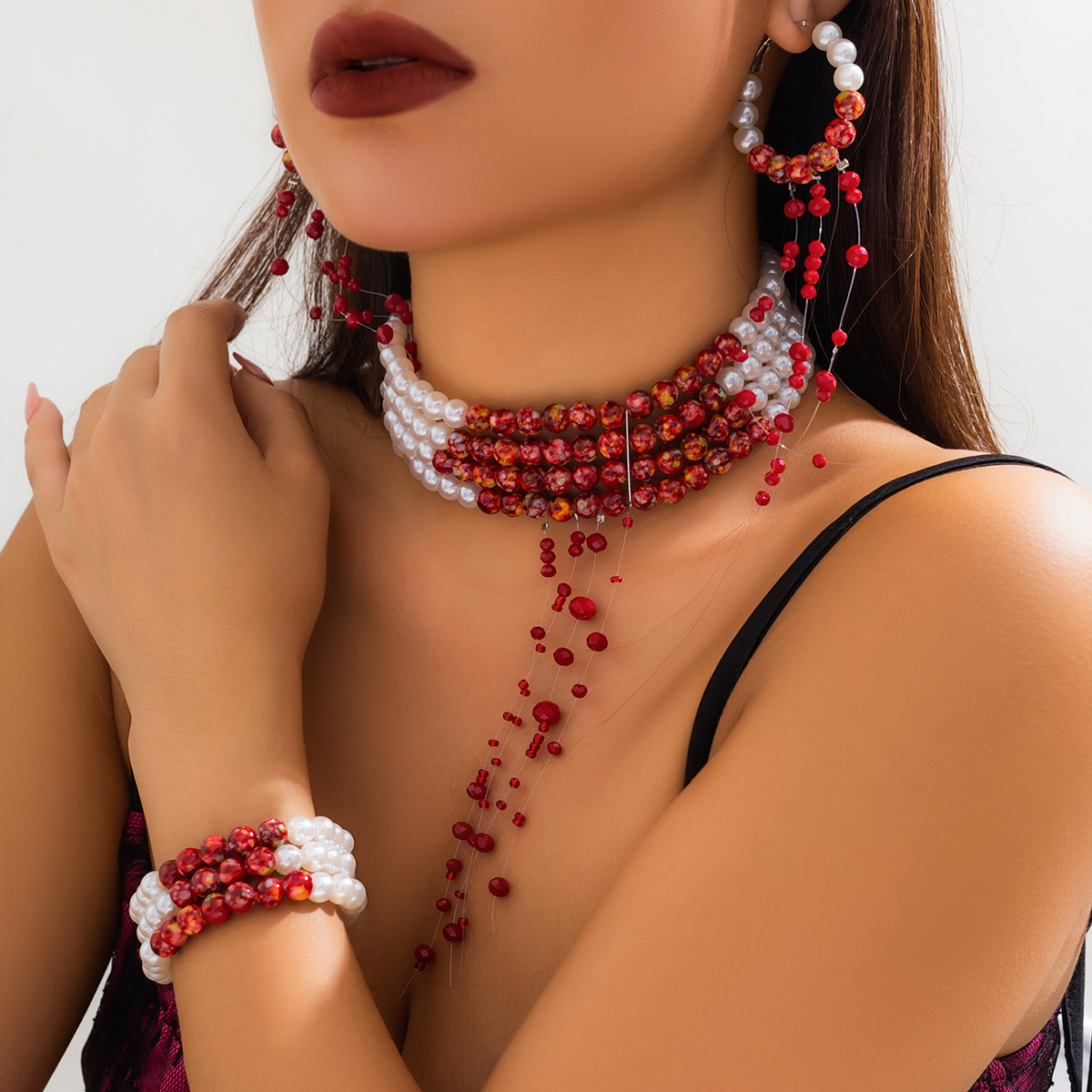 Collana con ciondolo nappa di  - Pearl Choker Necklace Vintage recensione e prezzo