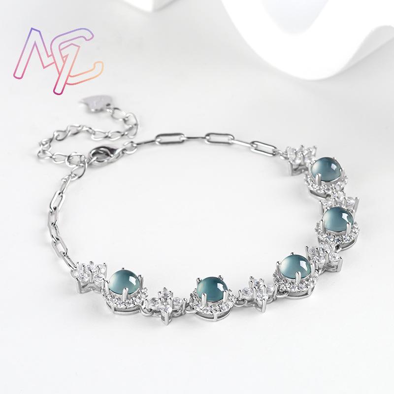 Bracciale in giadeite blu Myan - Bracelets recensione e prezzo