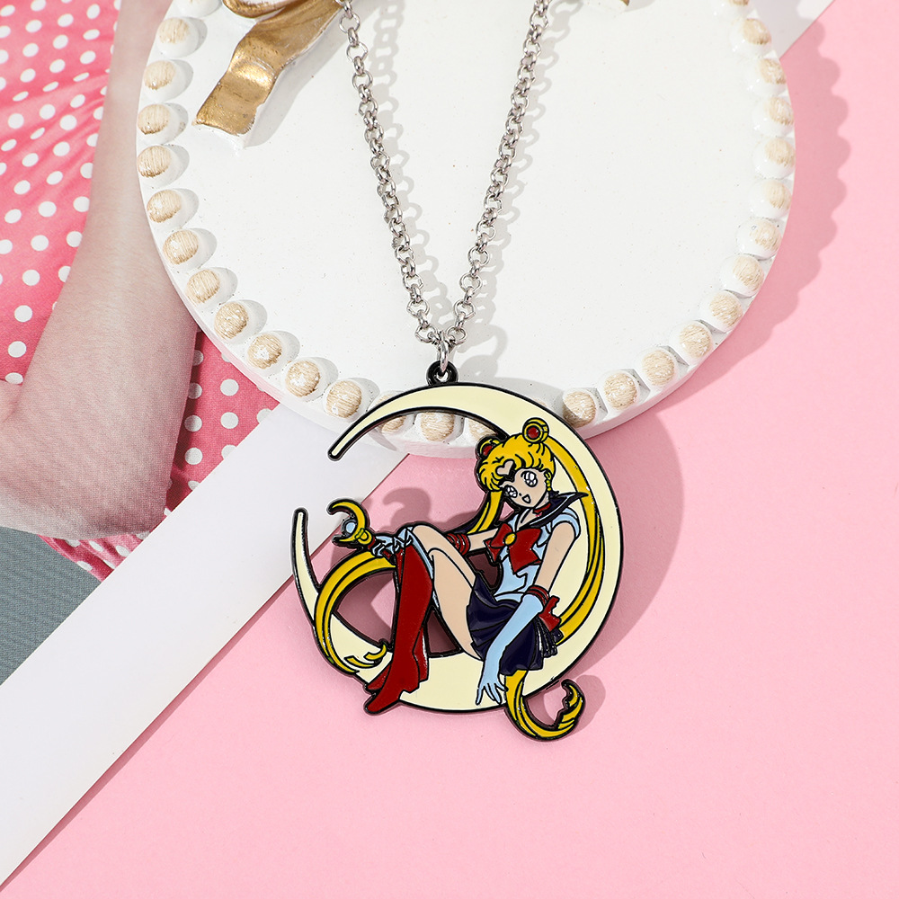 Collana in metallo smaltato co - Anime Pendant Necklace recensione e prezzo