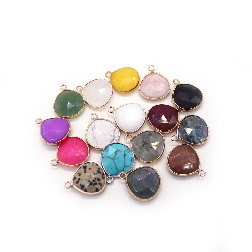 Ciondolo in Agata Naturale Luc - Crystal Pendant Necklace Natural Stone recensione e prezzo
