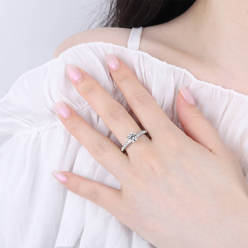Anello Classico in Moissanite  - Moissanite Engagement Ring 1 Carat recensione e prezzo