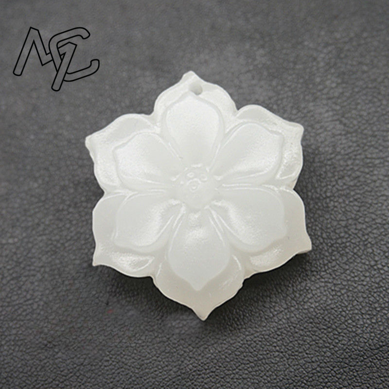 Ciondolo fiore pentagonale in  - Necklaces recensione e prezzo