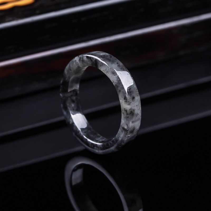 Anello in giadeite nera natura - Rings recensione e prezzo